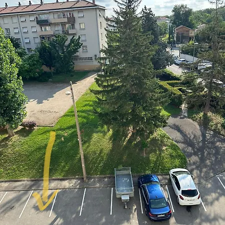 Appartement Grand Centre Proche Eurexpo Et Groupama Bron